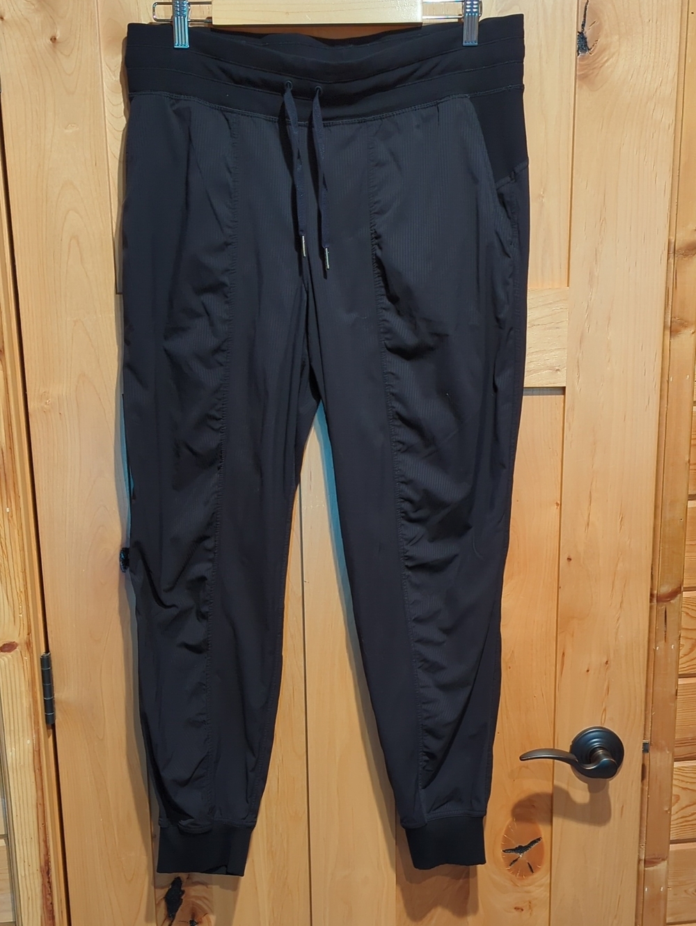 Lululemon Dance Studio Joggers Mid-Rise 29" Unlined Lightweight Black Sz 14 EUC